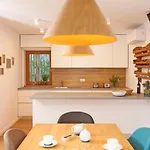 Appartement Jurijana - New 4-bedroom Triplex With Sauna & Garden