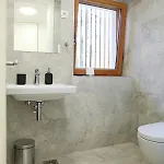 Jurijana - New 4-bedroom Triplex With Sauna & Garden *