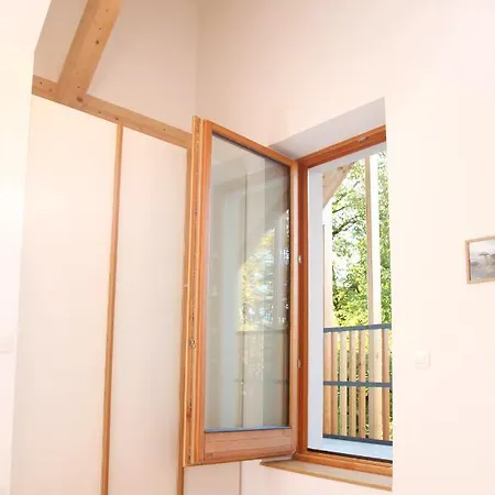 Apartmán Jurijana - New 4-bedroom Triplex With Sauna & Garden