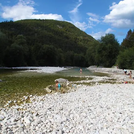 Apartman Jurijana - New 4-bedroom Triplex With Sauna & Garden Bohinji-tó