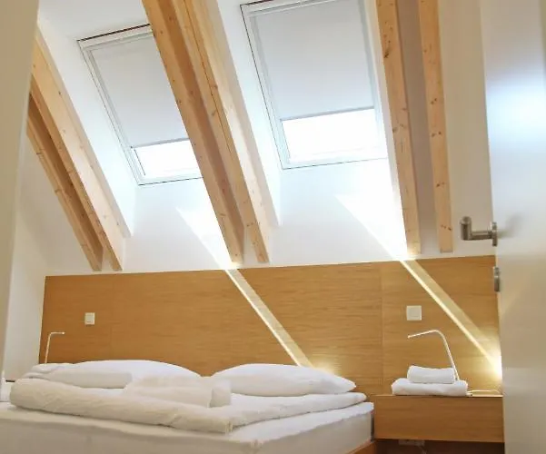 Jurijana - New 4-bedroom Triplex With Sauna & Garden Apartmán *