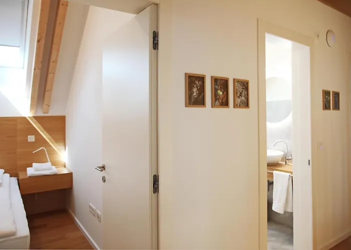 Jurijana - New 4-bedroom Triplex With Sauna & Garden Apartmán *